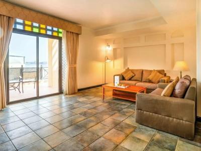 Novotel Bahrain Al Dana Resort - 83