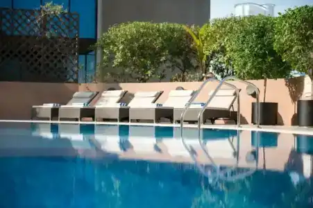 Majestic City Retreat - 19