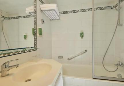 Hôtel Raspail Montparnasse - 74