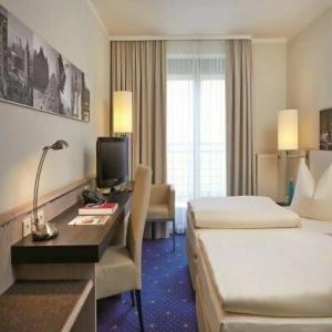 H4 Hamburg Bergedorf - 73