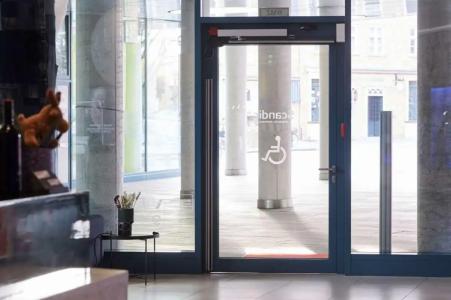 Scandic Hamburg Emporio - 52