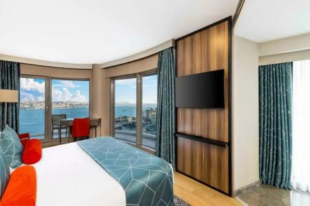 Opera Bosphorus - Preferreds and Resorts - 99