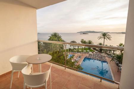 THB Los Molinos Adults Only - 18