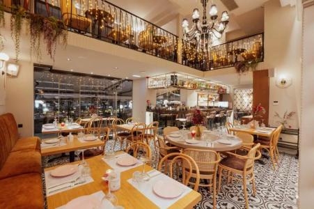 Legacy Gastro Suites - 66