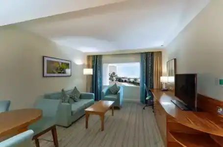 Hilton Garden Inn Ras Al Khaimah - 96