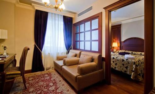 GLK PREMIER Regency Suites & Spa - 46