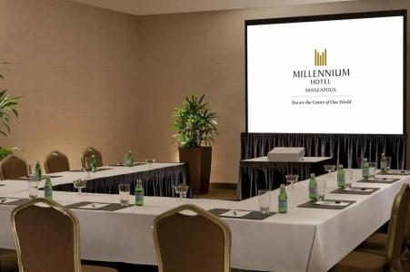 Sheraton Minneapolis Downtown - 29