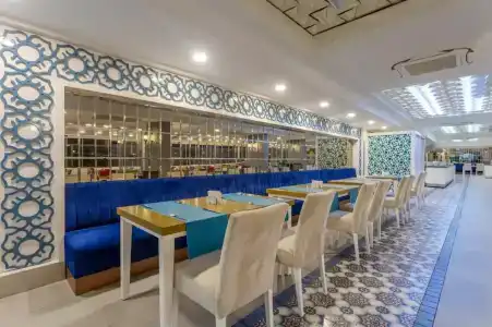 Best Western Plus Khan - 96