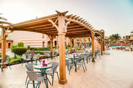 Charmillion Gardens Aquapark - 16