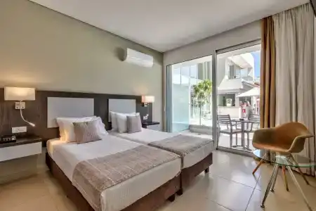 White Olive Premium Laganas - 90