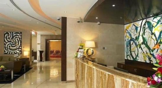 Landmark Grand - 50