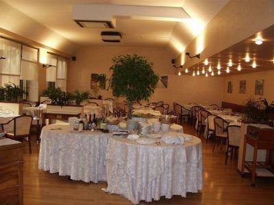 Helios & Restaurant - 19