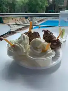 Ambassador Plaza - 43