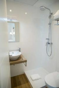 Yelo Belle Epoque powered by Sonder - 87