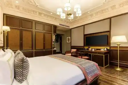 Cronton Design - 66