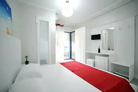 Iliria Internacional - 3