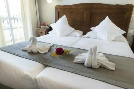 Toboso Chaparil - 18