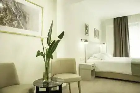 Roseum Boutique - 19