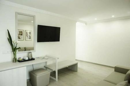 Roseum Boutique - 90