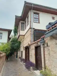 Tuvana - 13