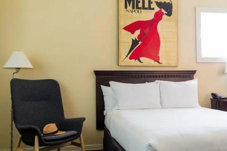 The Plaza - Milwaukee - 13