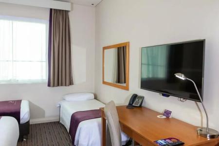 Premier Inn Dubai Investments Park - 75