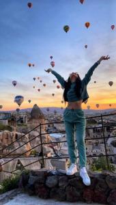 Traveller's Cave - 40