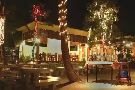 Coconut Beach Resort, Koh Chang - 11