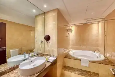 Majestic City Retreat - 73