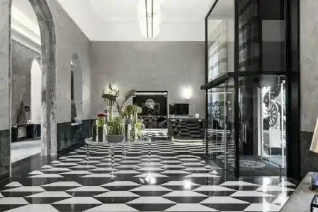 TH Roma - Carpegna Palace - 4