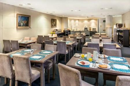 Rafaelhoteles Piramides - 63