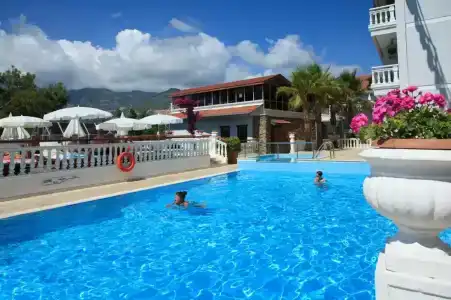 Sunny Hill Alya - 32