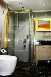 Onkel Rada Apart - 80