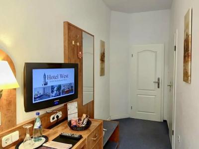 West an der Bockenheimer Warte - 36