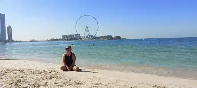 Royal Regency Suites Marina - 40