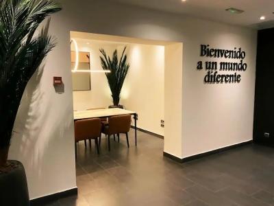 Ilunion Almirante - 24