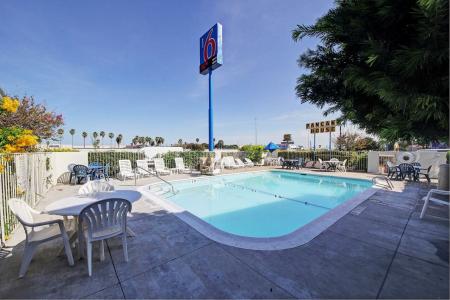 Motel 6-Laredo, TX - South - 2