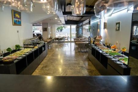 Business Life Boutique & Spa - 36