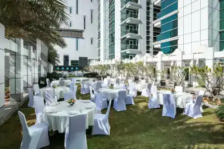 Four Points by Sheraton Sharjah - 10