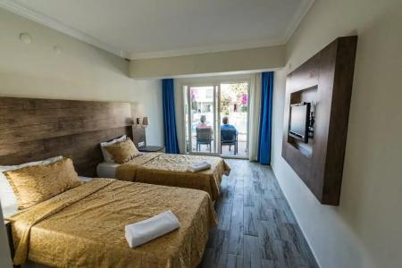 Delfi Spa & Wellness Center - 10