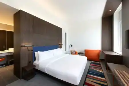 Aloft Al Mina, Dubai - 54
