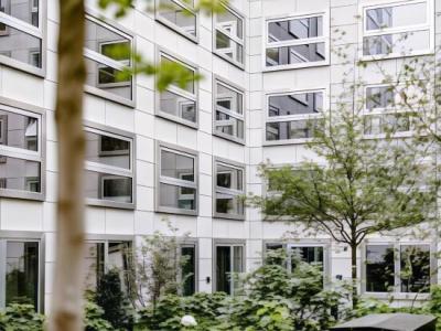 THE FLAG West M. - 48