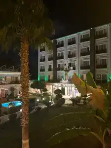 Lara Garden Butik - 11