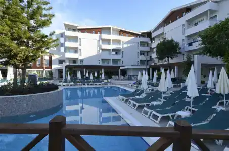 Side Resort Annex - 1