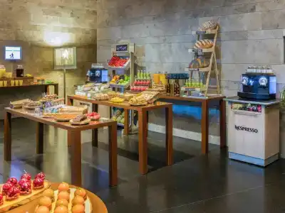 Novotel Barcelona City - 6