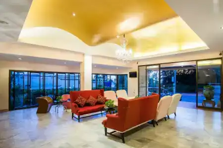 Bella Villa Metro - 62