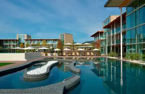 Aqualux Spa & Suite