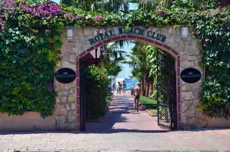 Royal Garden Beach - 4