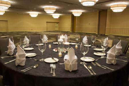 Hilton Kansas City Airport - 38