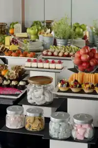 Mövenpick & Apartments Bur Dubai - 89